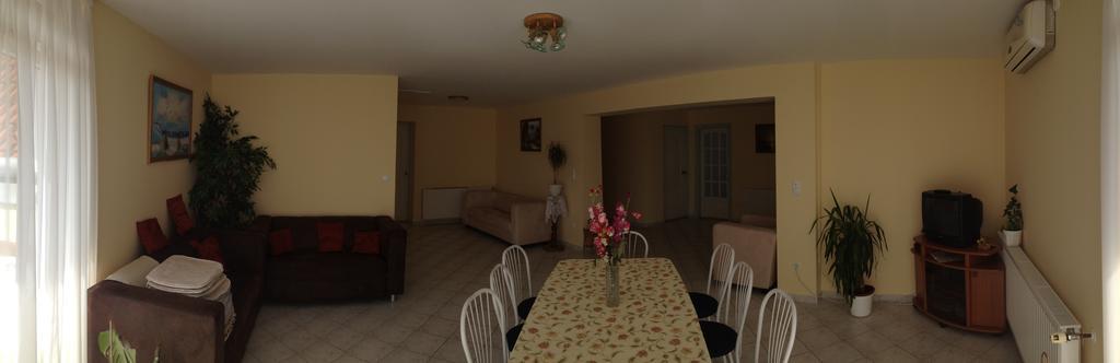 Szaloky Apartmanhaz Gyenesdias Exterior photo